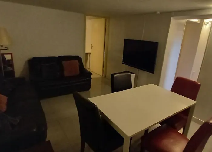 74 Pijnboomstraat * Lahey