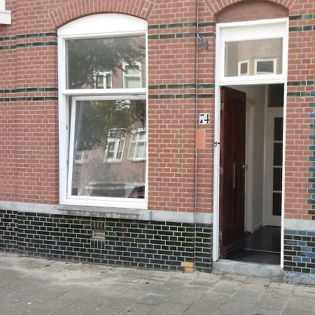 74 Pijnboomstraat Apartman