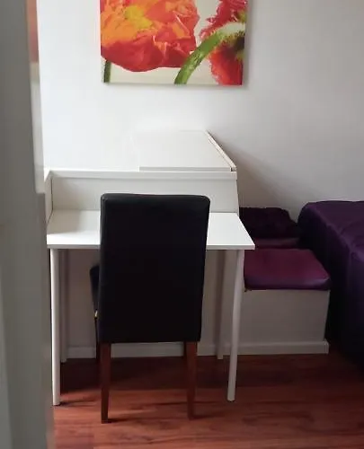 74 Pijnboomstraat Appartement Den Haag